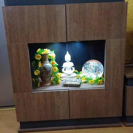 Art Ruja Apartment Warna